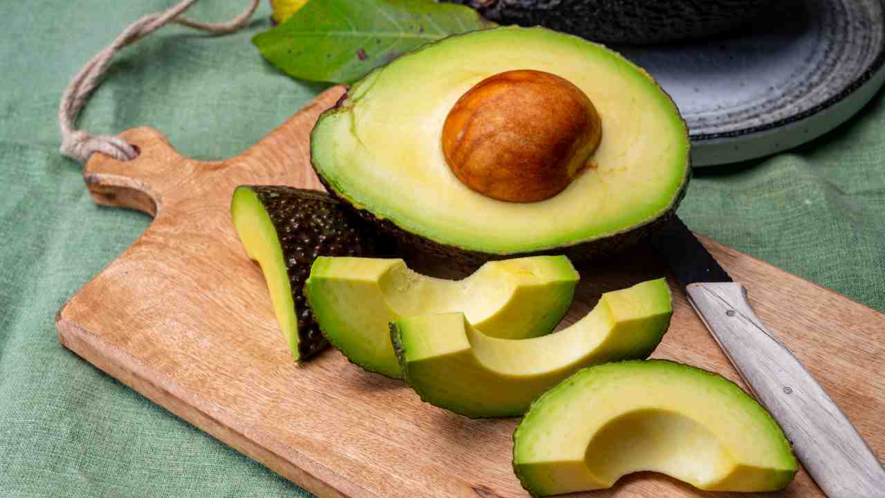 Los aguacates no son nada más que un alimento saludable: esto los hace muy peligrosos para la salud  Tenga cuidado antes de tomarlo