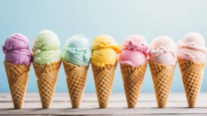 Coni gelato di diversi gusti